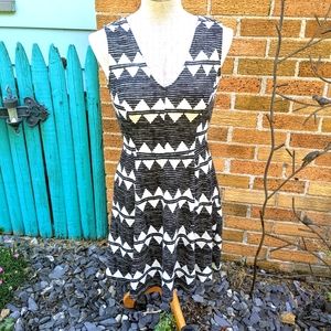 H&M Dress Black White Sz Small